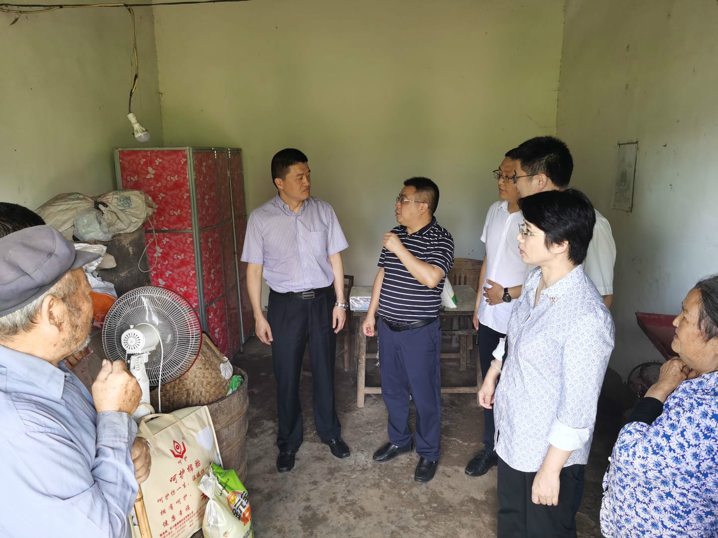 山沟沟里结出“脱贫果”、“致富果”——菠菜导航网赴四川省仪陇县大寅镇互通村结对帮扶纪实