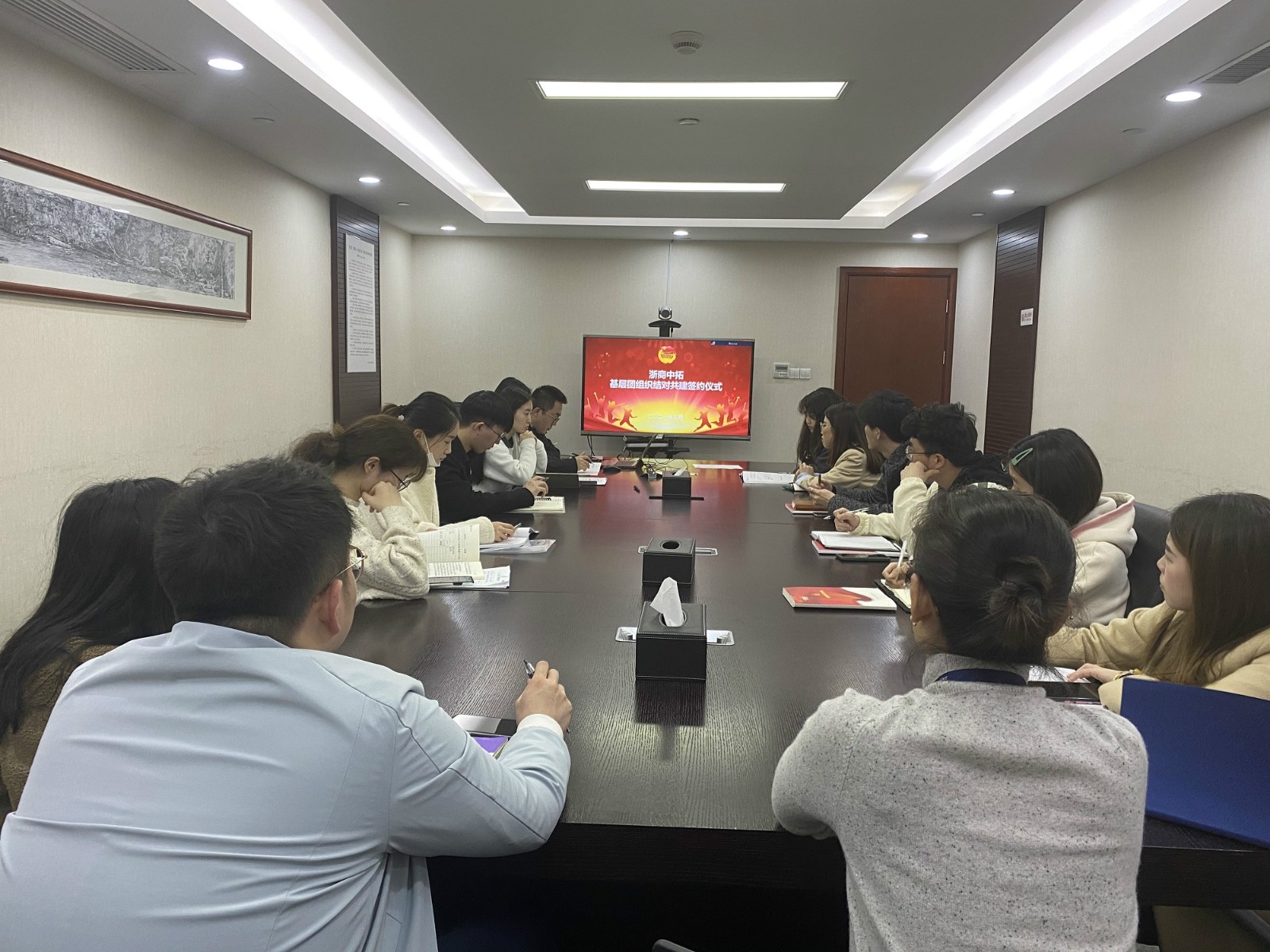 学党史 促团建 共发展 ——菠菜导航网团委开展“五个一”支部结对共建活动