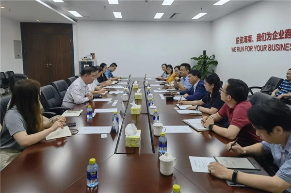 公司党委副书记、总经理张端清赴海南平台公司调研