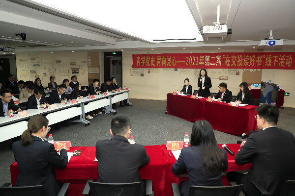 党史求据，以“辩”增信 | 这样的党史学习，让青年停不下来