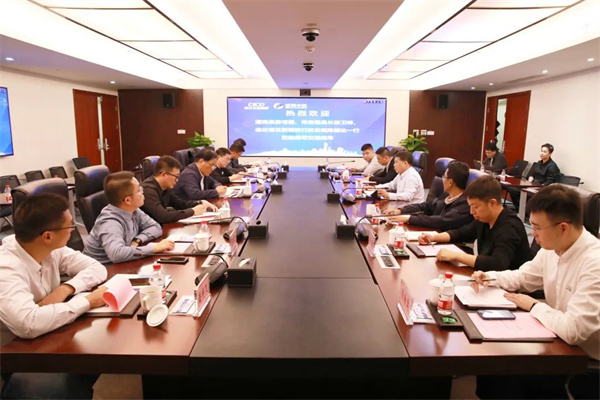 灌南县委常委、常务副县长张卫峰一行到访我司